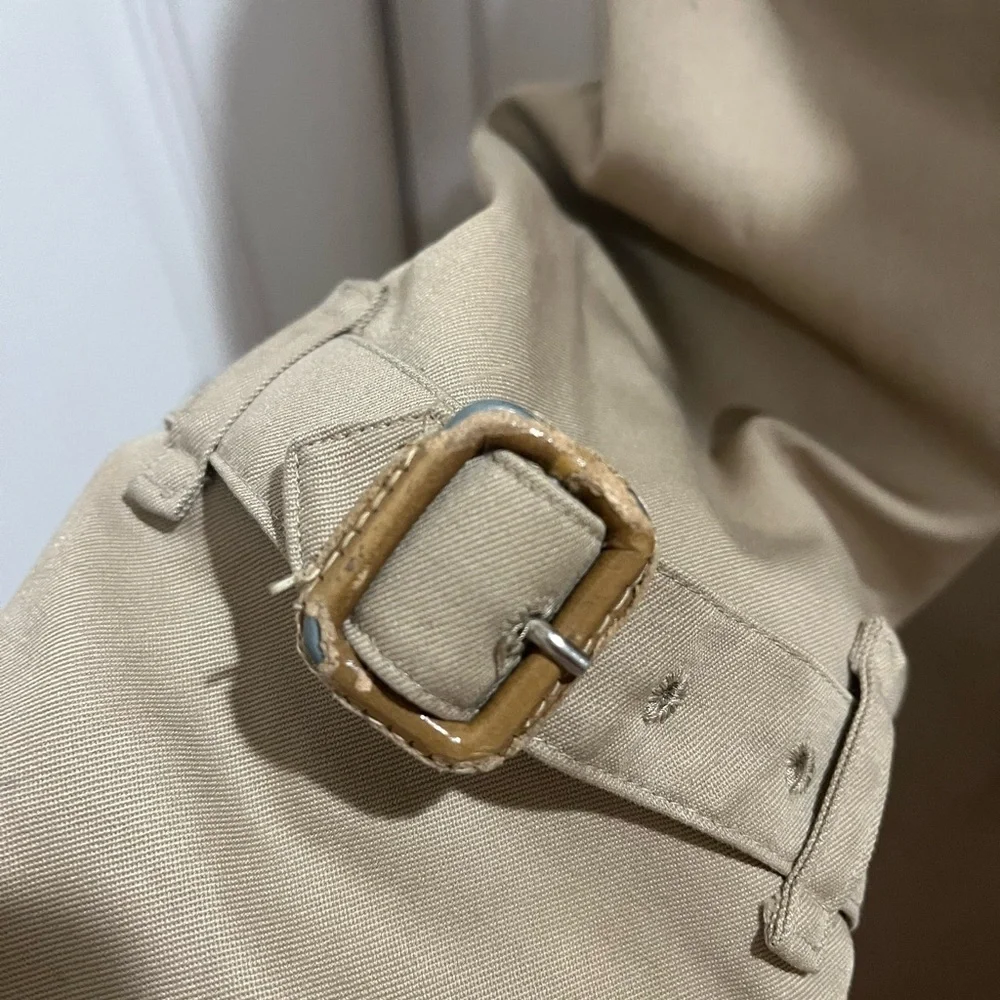 BURBERRYS LONG TRENCH COAT - Picture 9 of 14